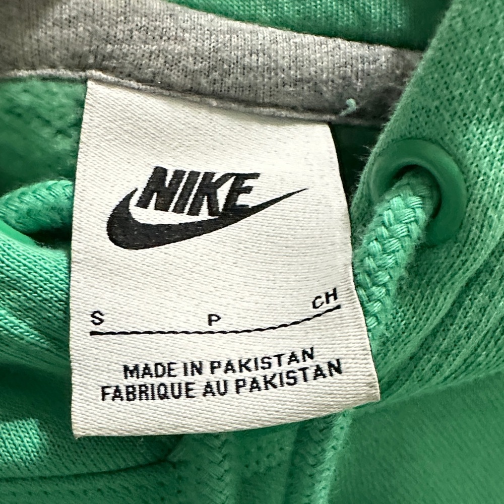 Nike Men's Mint Green Hoodie - Picture 2 of 2